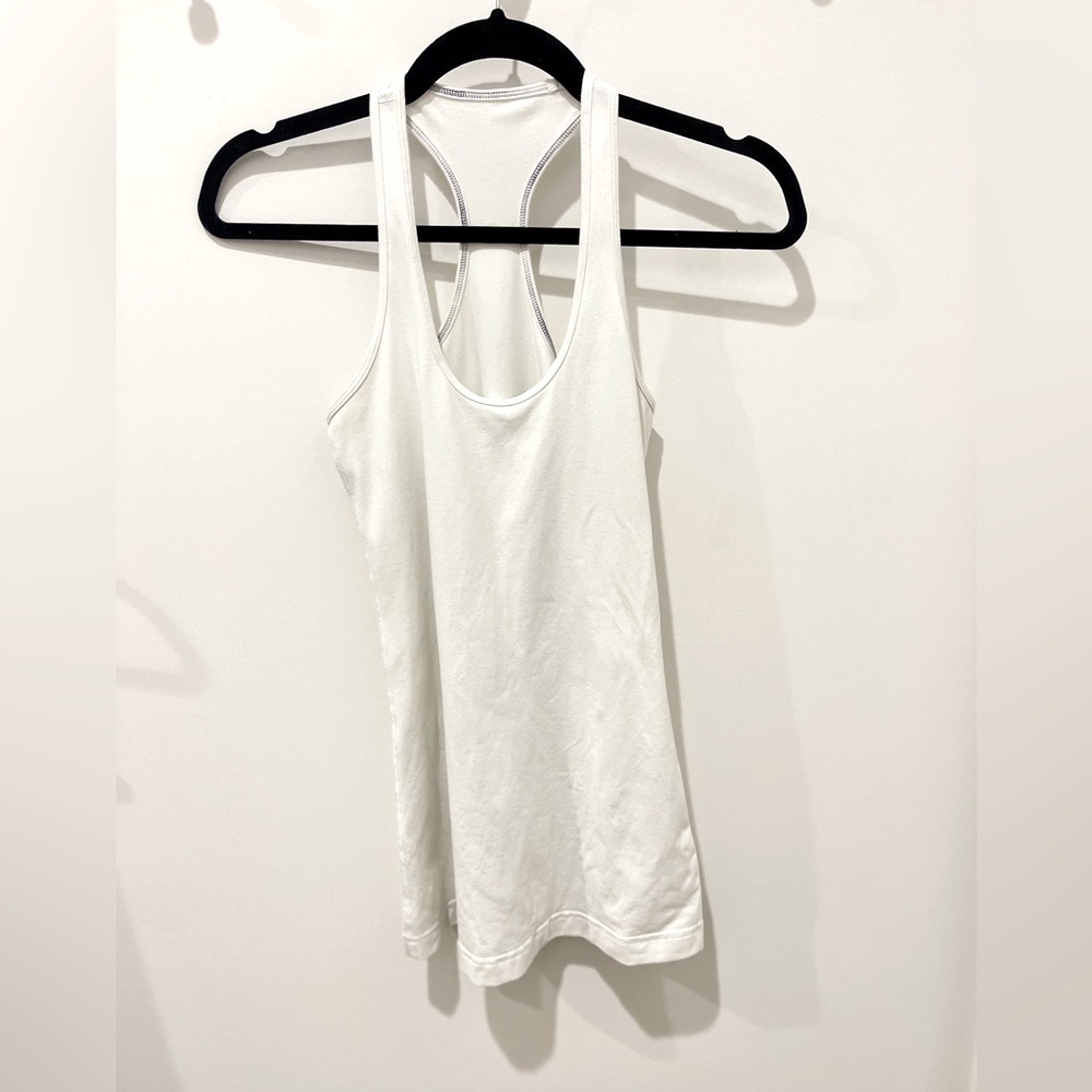 Lululemon, White, Racerback Scoop Neck Tank Top, Size: 4